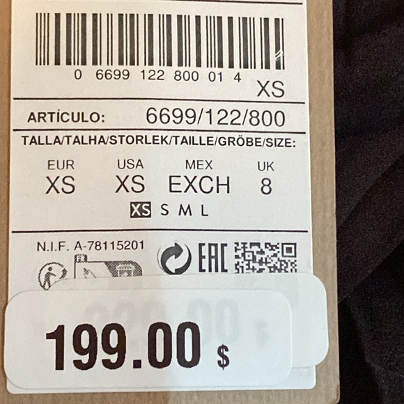 NWT. Massimo Dutti Black Pleated Wrap Dress with V-neckline. Size XS - Picture 8 of 10